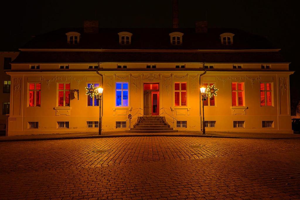 Апартаменти Lendelhaus & Historische Saftfabrik Werder Вердер Екстер'єр фото
